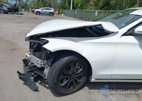 2017 Mercedes-Benz C 300 Luxury/Sport из США, поврежденный, VIN 55SWF4JB4HU206451